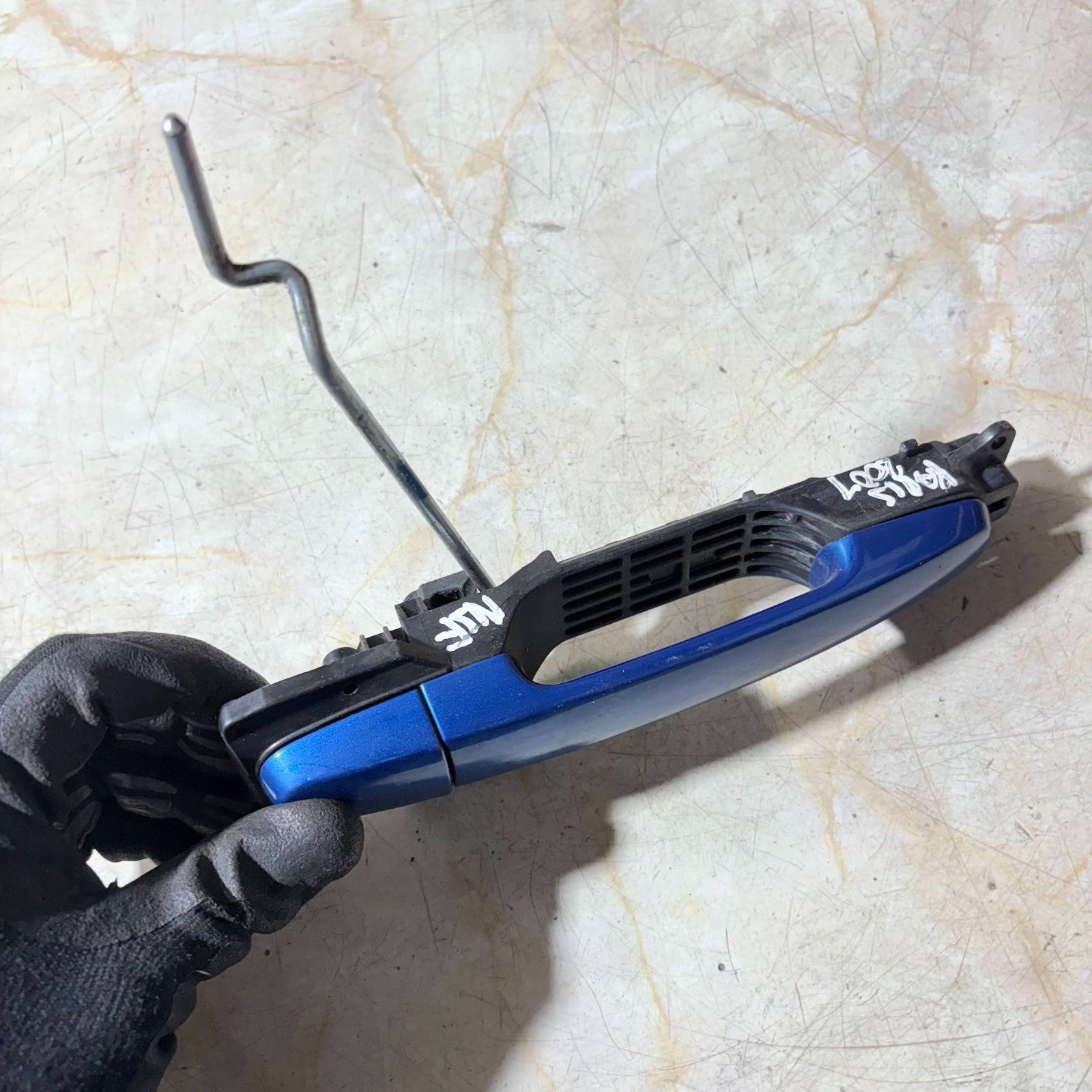 Toyota Yaris Mk2 XP90 2005-2011 Front Left Exterior Door Handle Blue