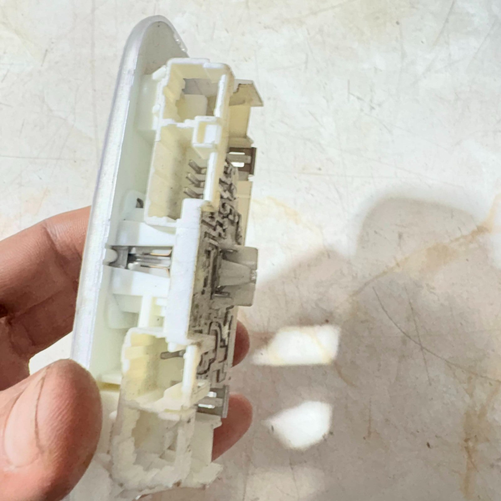 CITROEN C3 PICASSO 2008-2017 INTERIOR LIGHT 9682063980