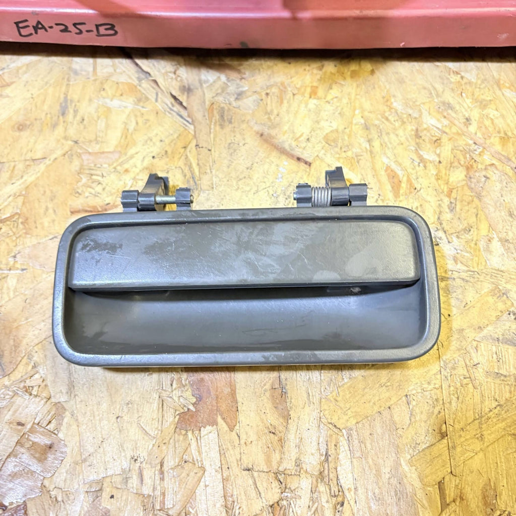 Land Rover Freelander 1 Rear Left Door Handle NSR CXB101520XXX 2001-06 5 Door