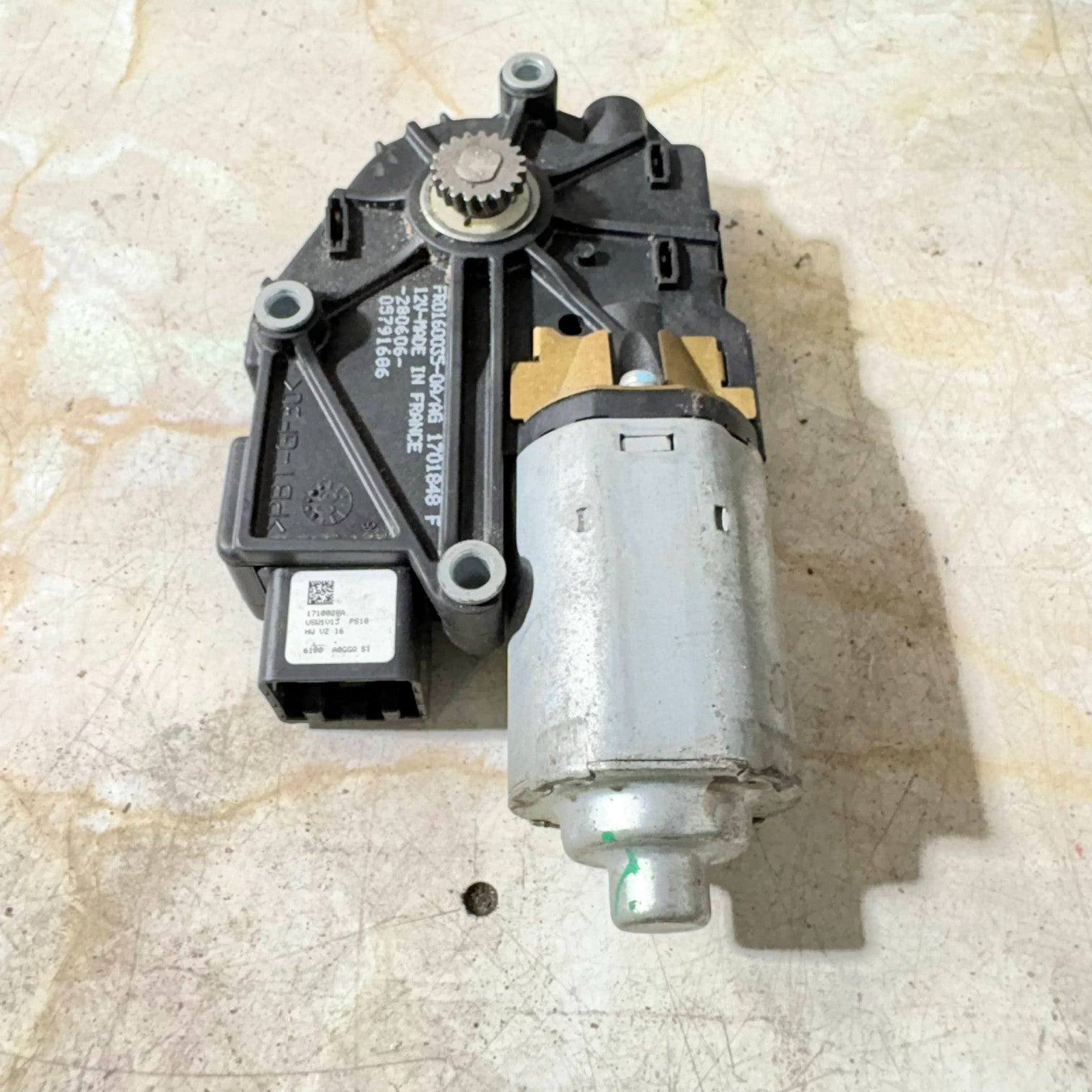 Fiat Idea 2003-2012 5 Door Panoramic Sunroof Roof Glass Motor 6117002B Webasto