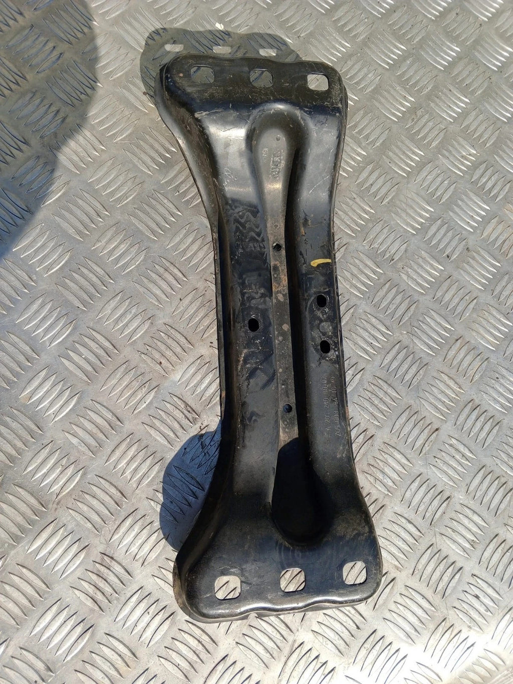 Mercedes-Benz C-Class W205 Rear Engine/Gearbox Mount Support Bracket A2052401902