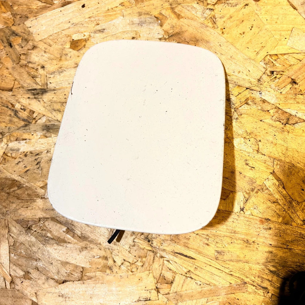 2009 VOLKSWAGEN CADDY FUEL FILLER FLAP