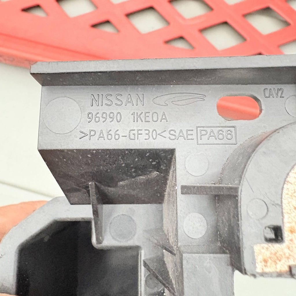 Nissan Juke F15 MK1 Centre Console Handle Bracket Trim 96990-1KE0A 2010-2019