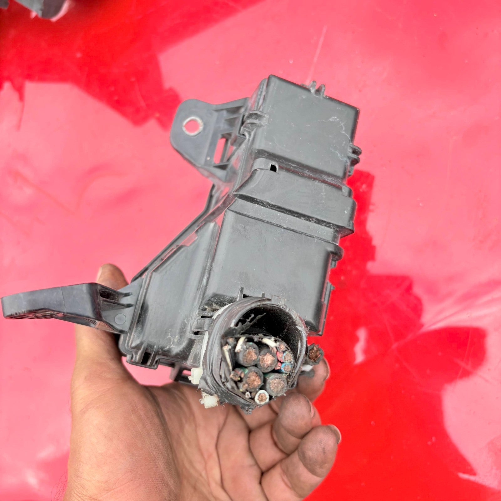 Toyota Corolla Verso 2004-2009 Fuse Box Relay Module Unit Engine Bay (2008)