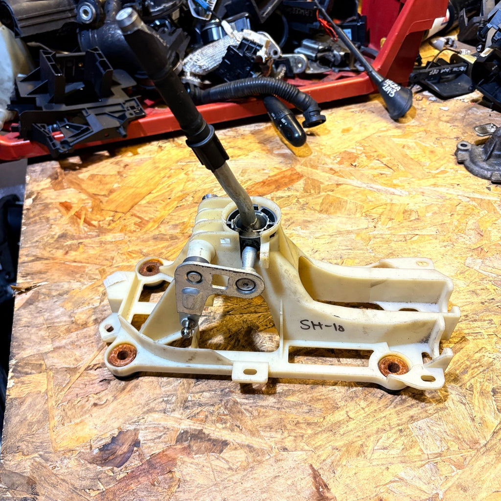 Mitsubishi Colt 2006 Gearshift Lever Mechanical MN 178047