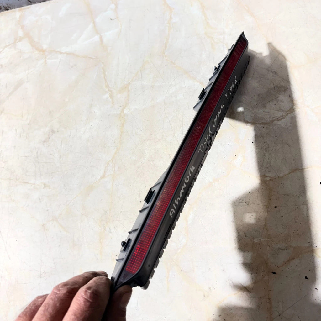 SEAT ALHAMBRA 5 DOOR 2001-06 REAR HIGH LEVEL BRAKE LIGHT YM2113A613AB
