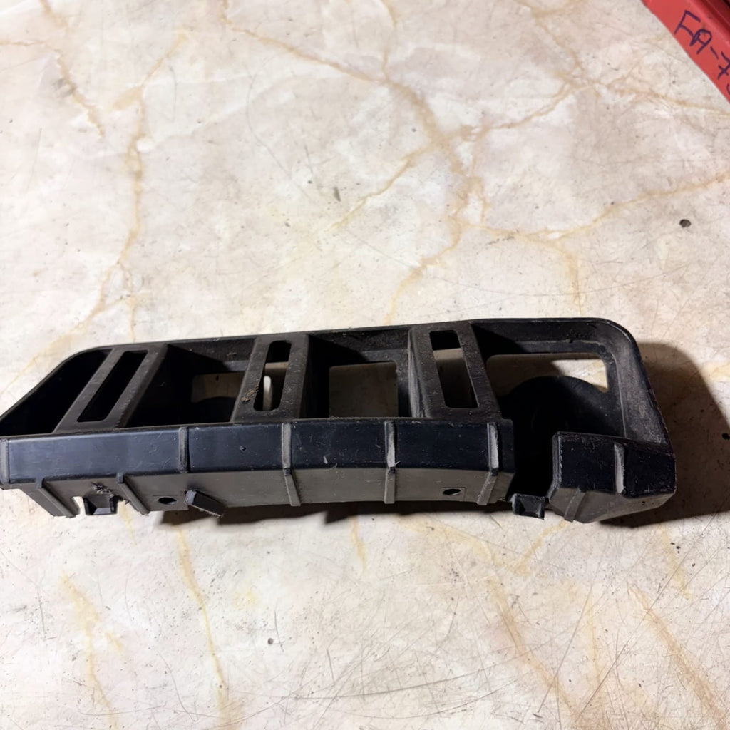 Skoda Rapid 2013-2022 Seat Toledo 2012-2019 Rear Bumper Guide Left 5JH807393A