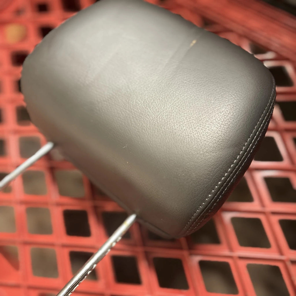 Kia Sorento Mk1 2002-2009 Rear Right Seat Headrest