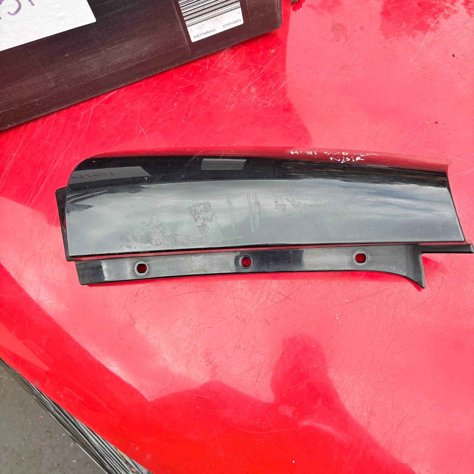BMW Mini Cooper Clubman Left Side Rear D-Pillar Trim 121253-10