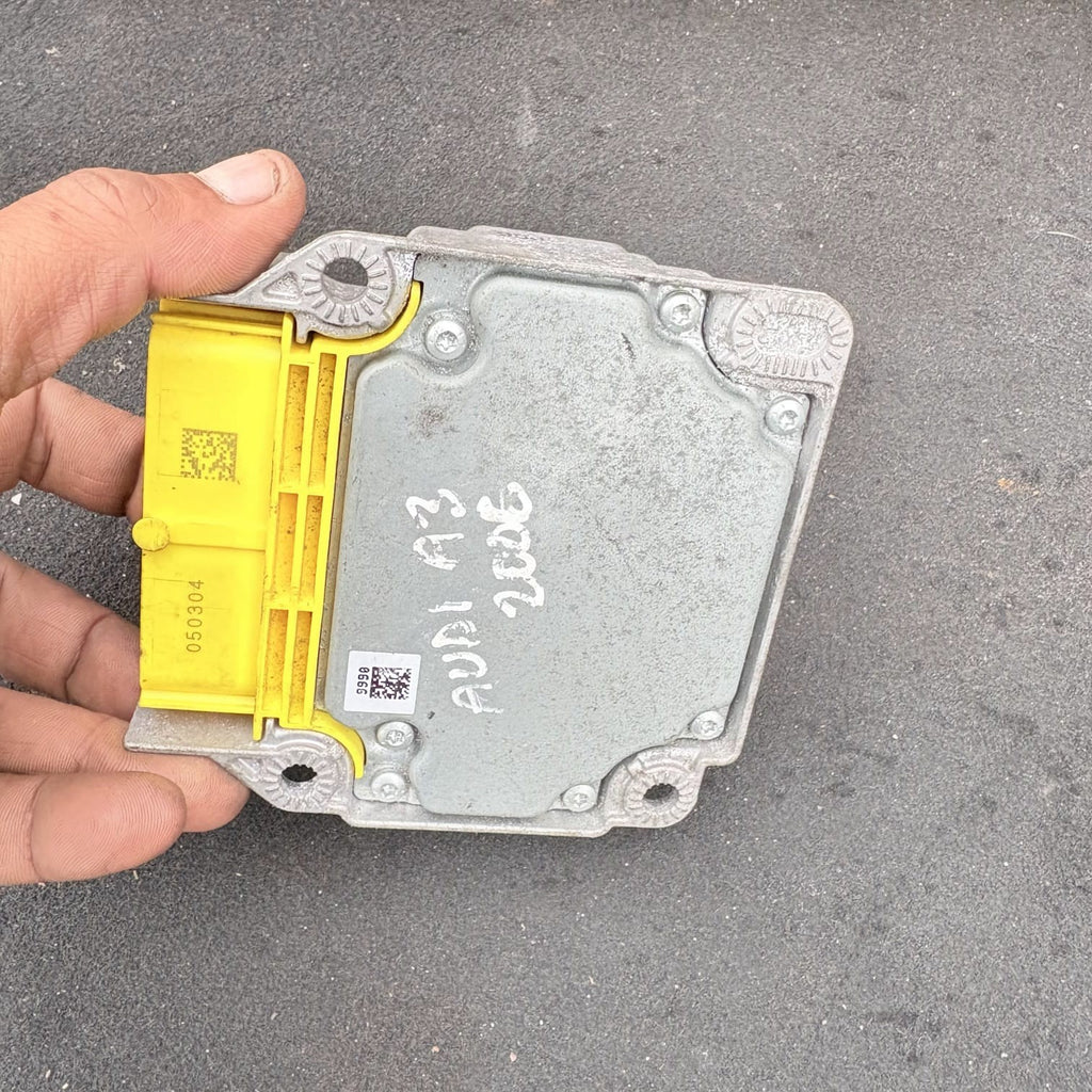 Audi A3 8P Air Module ECU Sensor Control Unit 8P0959655C 2006