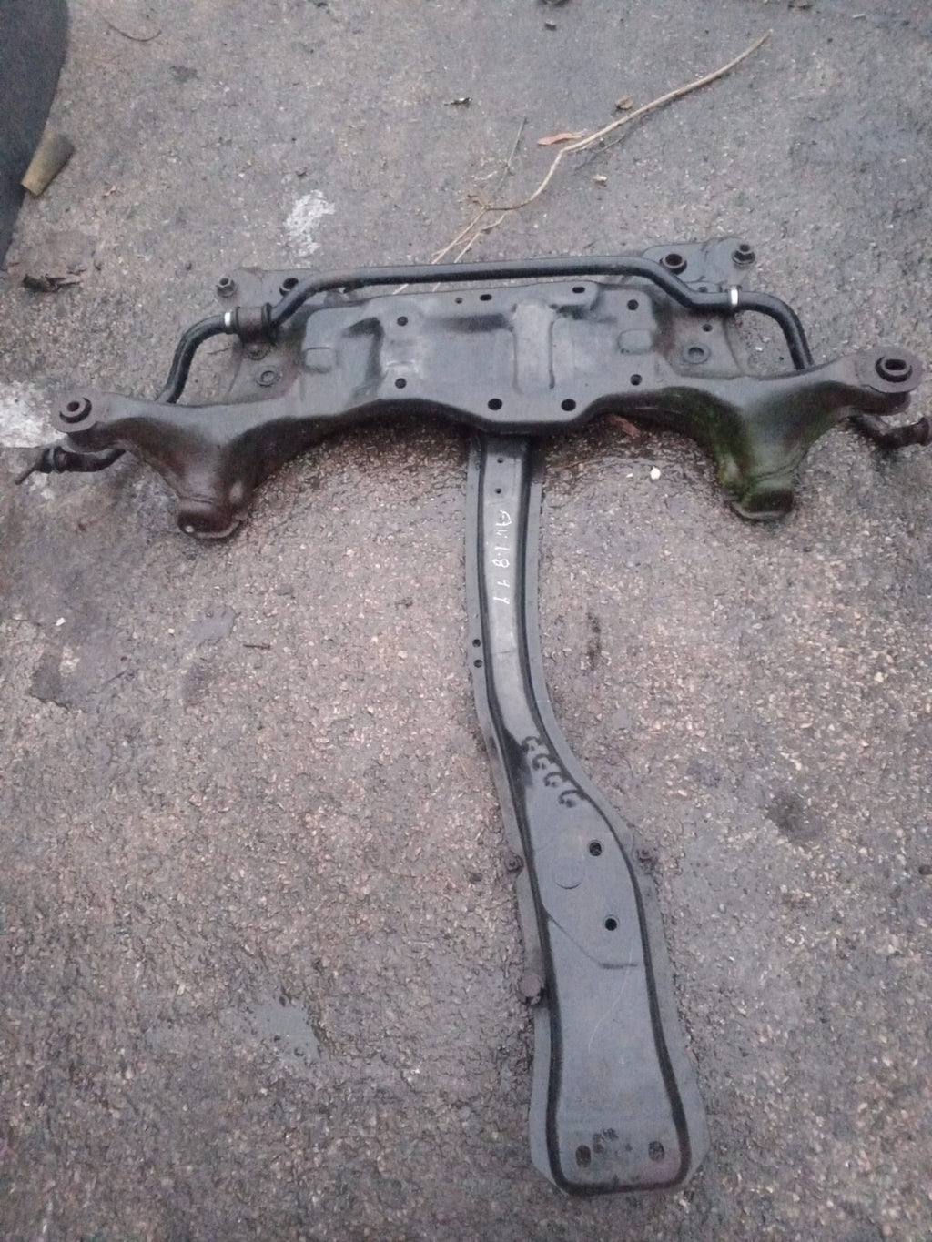 TOYOTA AVENSIS 1997-2003 1.8 AND 2.0 16V FRONT SUBFRAME