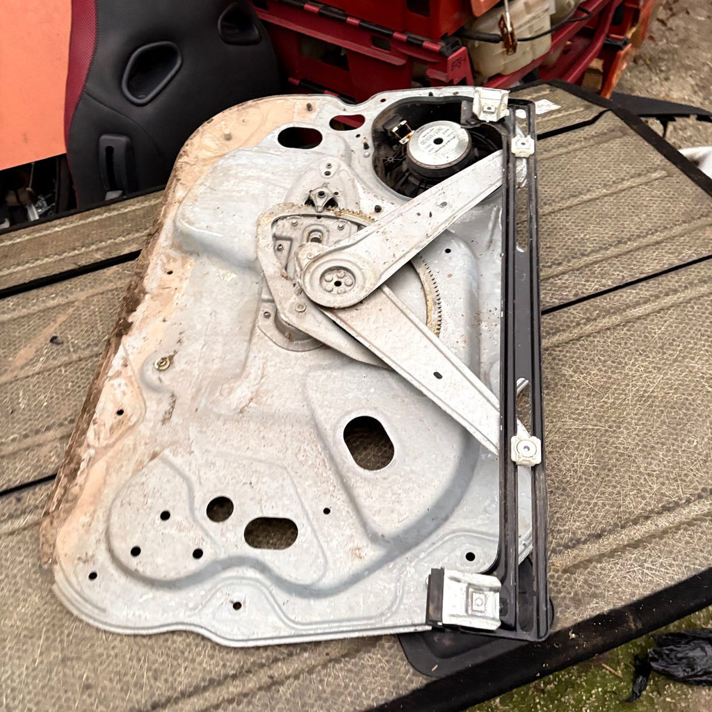 2008-13 FORD KUGA FRONT RIGHT DRIVER SIDE WINDOW REGULATOR 7M51-R203A28DD