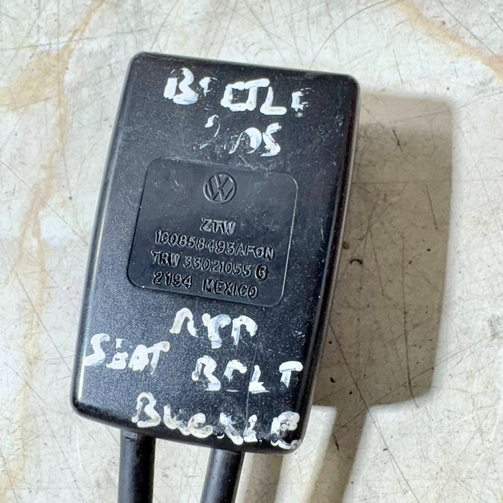 Volkswagen Beetle 2005 Left Rear Seat Belt Buckle 1C0858493A 33021055