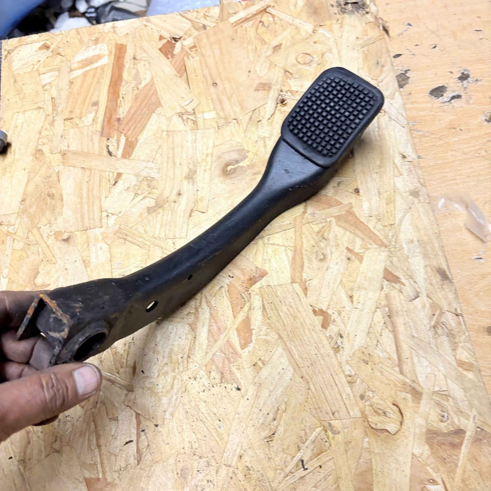 Iveco Daily 35-10 Brake Pedal