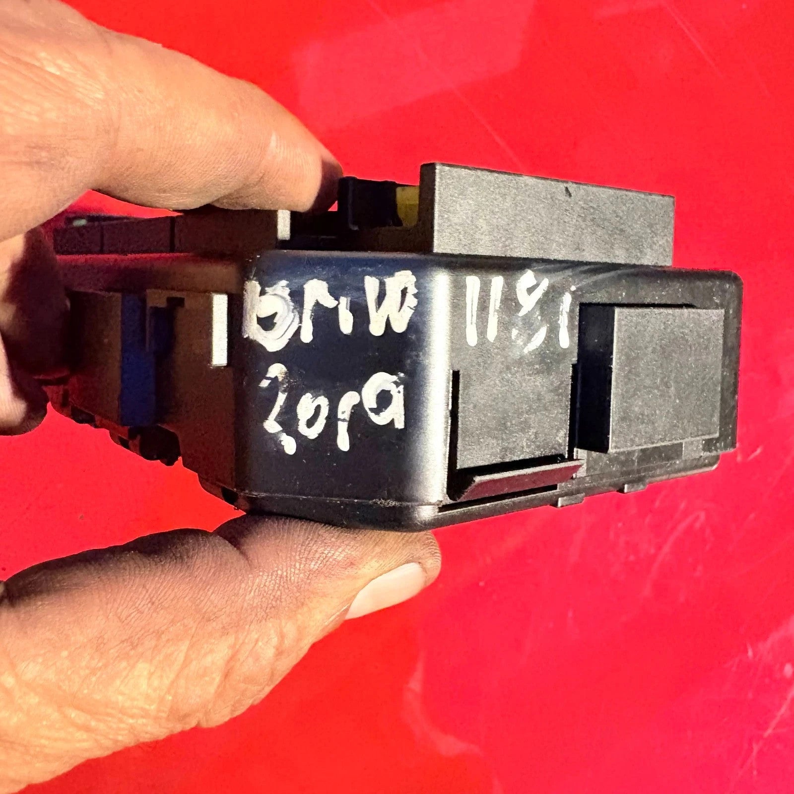 BMW 118i 2019 Power Distribution Fuse Box Front 19549.000.001