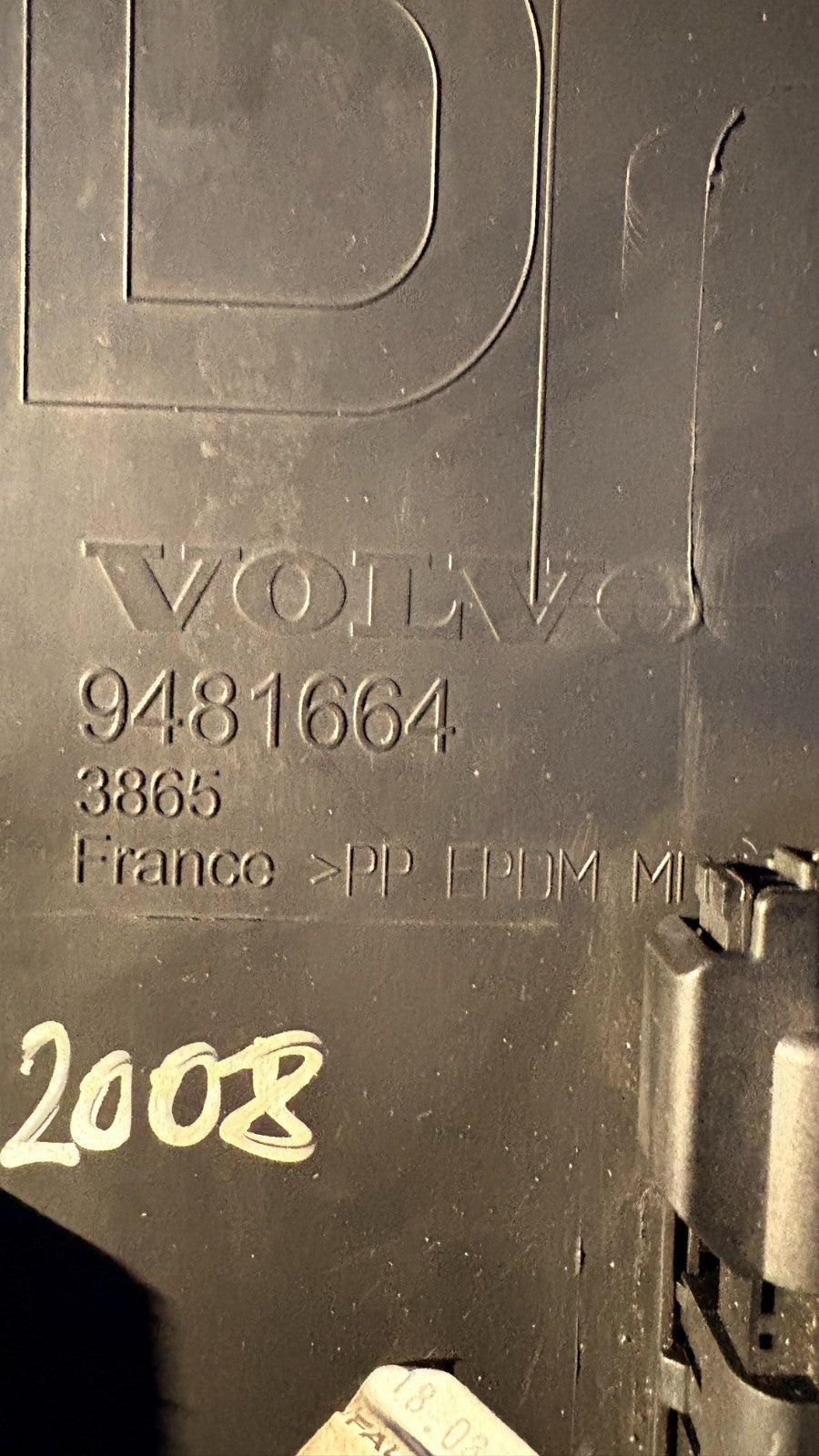VOLVO V50 04-12 FRONT PASSENGER GLOVE BOX STORAGE COMPARTMENT 9481664