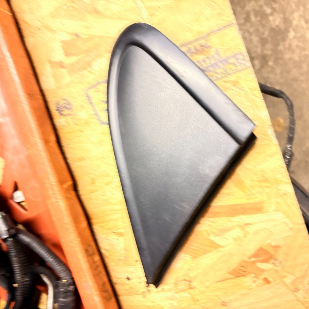 VOLKSWAGON Fox 2005-2012 Right Front Top Wing