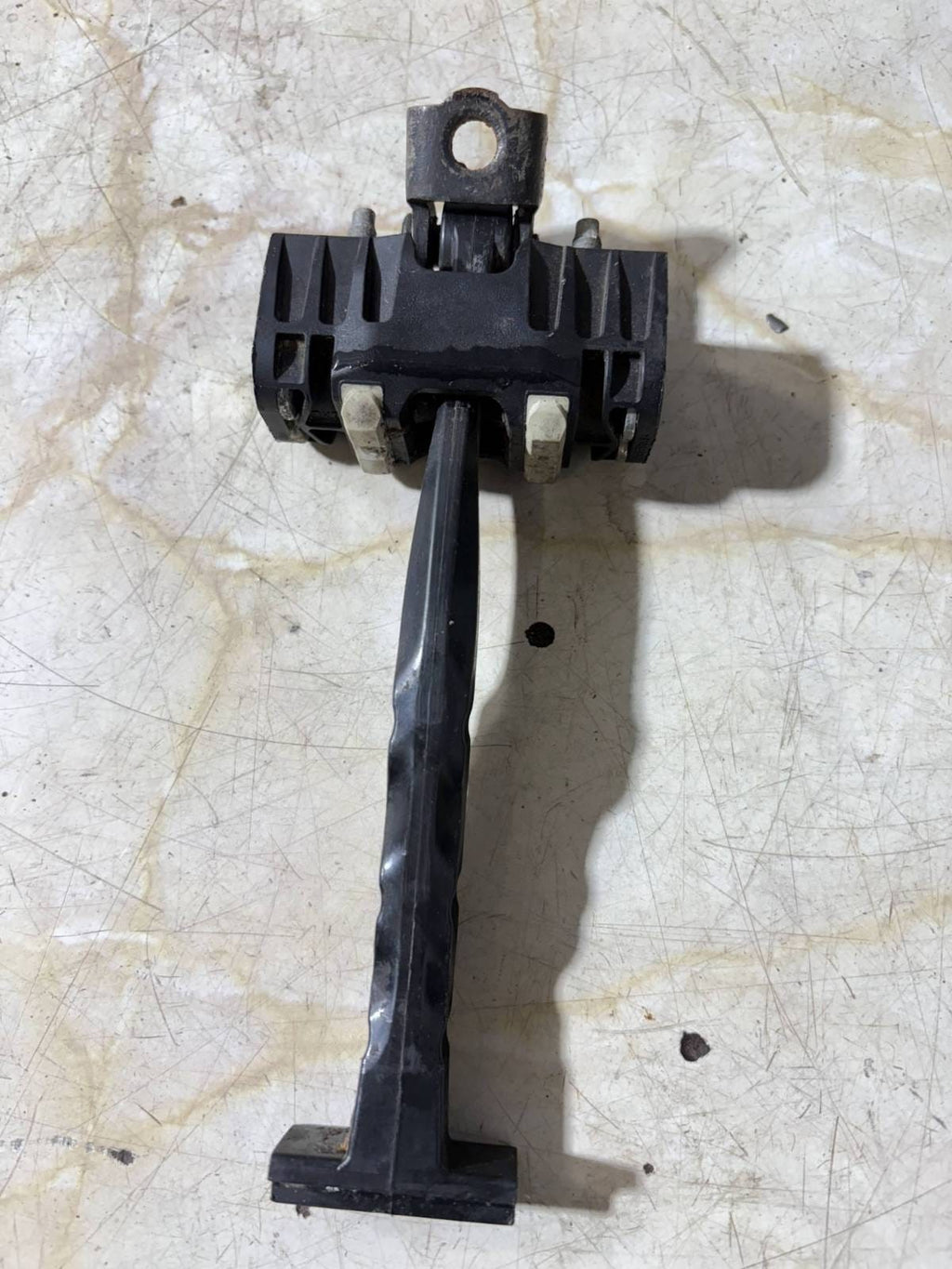 VAUXHALL ASTRA H FRONT DOOR CHECK STRAP