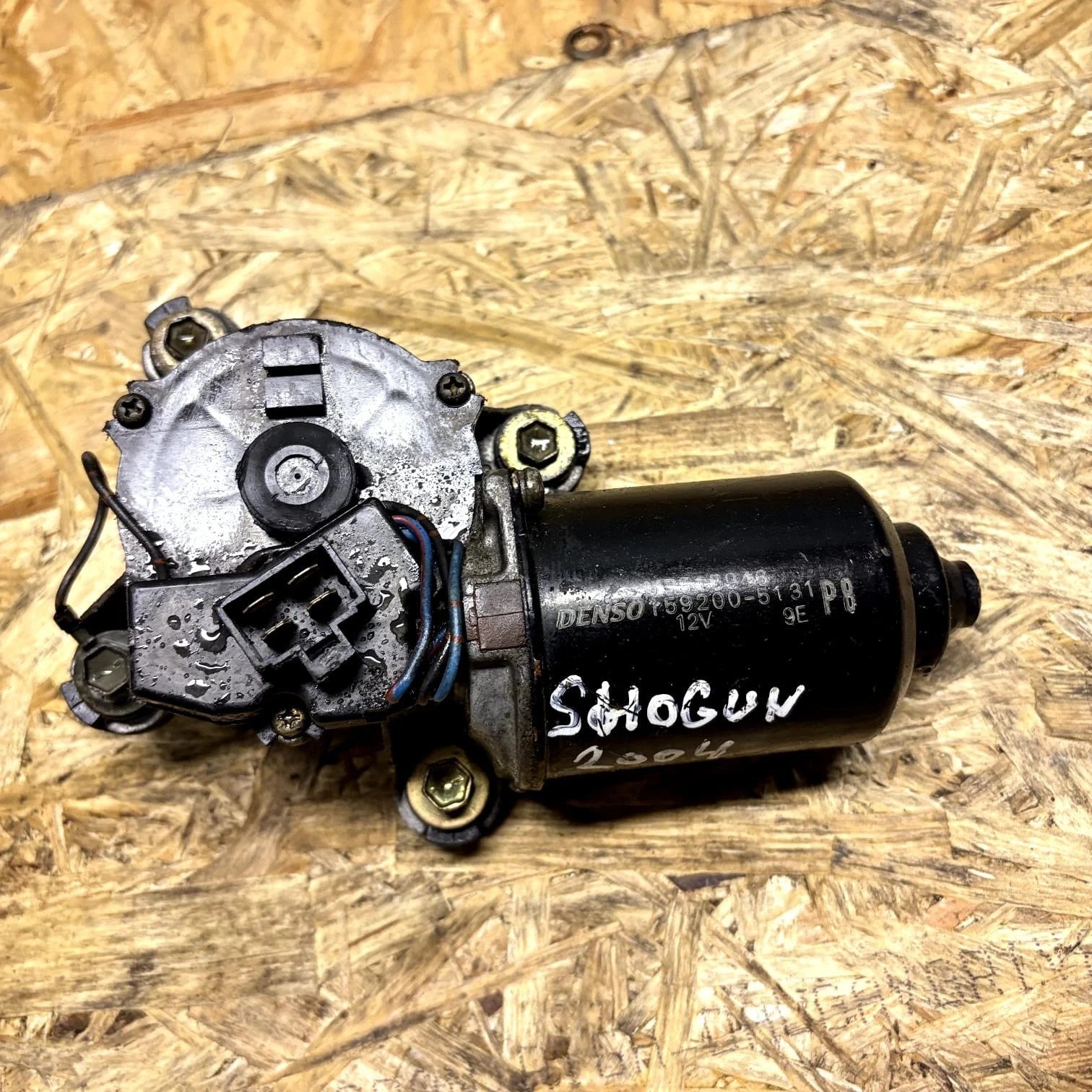 Mitsubishi Shogun Pinin Front Wiper Motor MR515946 2004