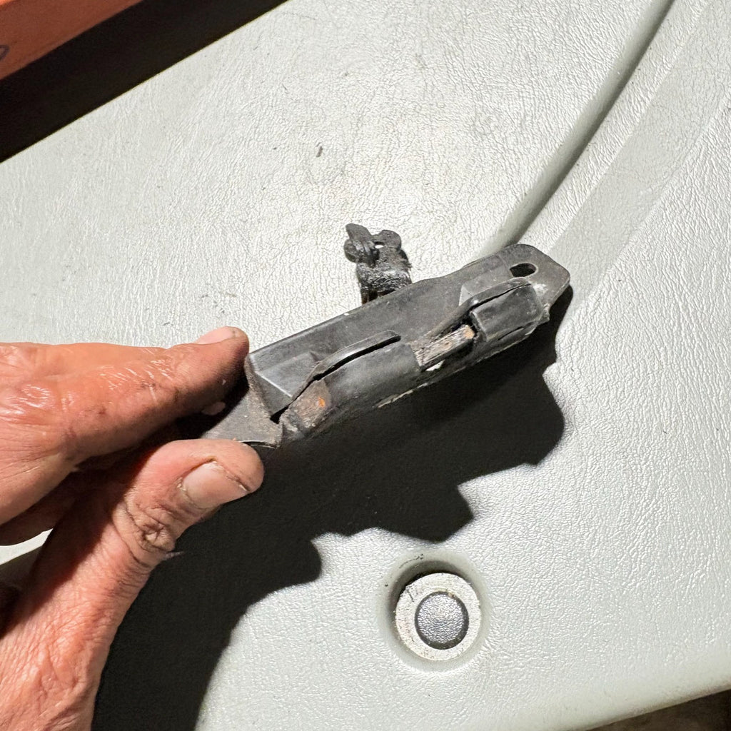 PEUGEOT PARTNER Tailgate Boot Lock 2007