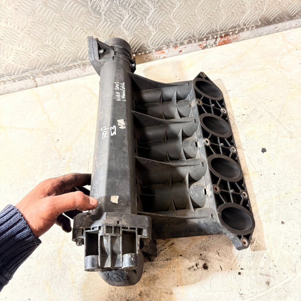 MERCEDES VITO VIANO W638 2.2 CDI INTAKE INLET MANIFOLD A6110903582 2002