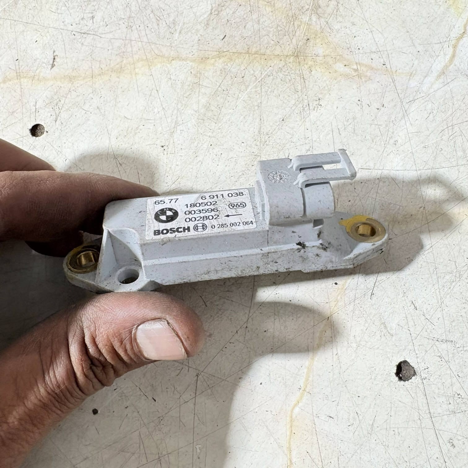 BMW X5 Series E46 E53 Airbag Side Impact Crash Sensor Bosch 6911038 NSF