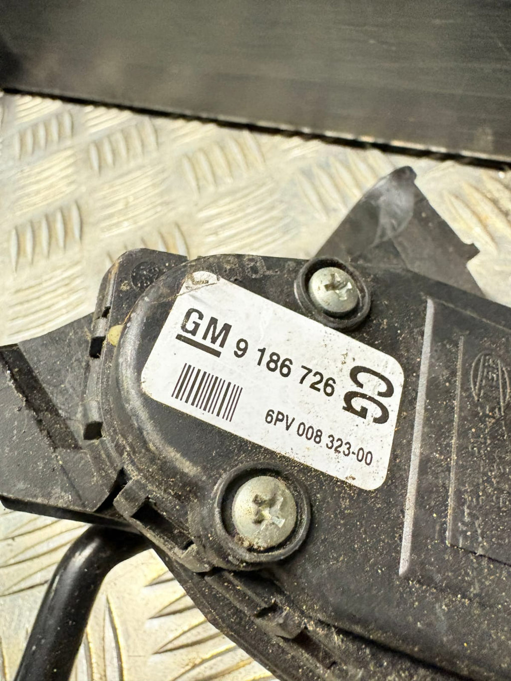 SAAB ACCELERATOR PEDAL (ELECTRONIC) PART NUMBER 9186726