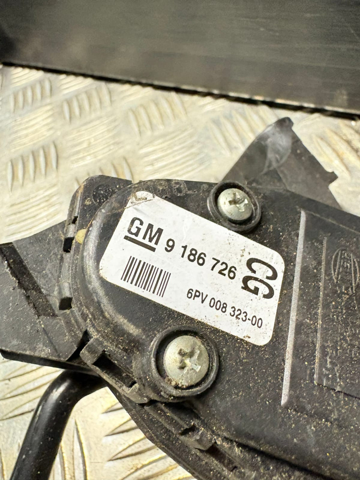 SAAB ACCELERATOR PEDAL (ELECTRONIC) PART NUMBER 9186726