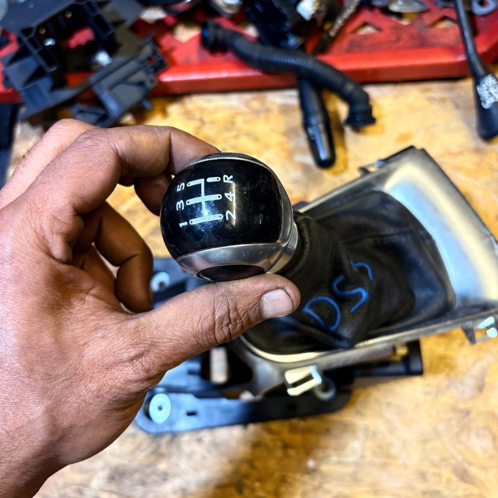 CITROEN DS3 2009-2020 GEARSTICK SHIFTER 5 Speed Manual 9837816580