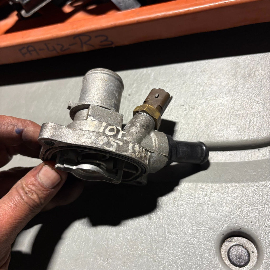 Thermostat Housing FOR FIAT 500 2012 55202371