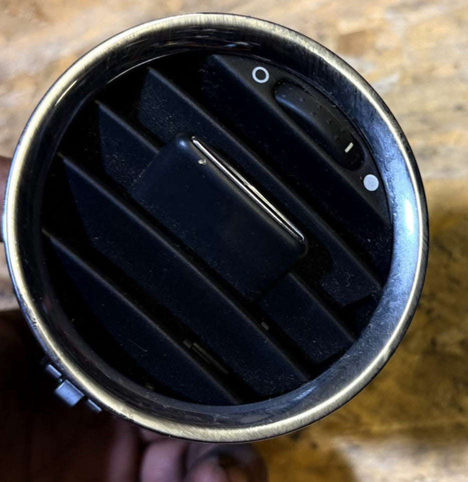 2008 FIAT 500 DASHBOARD HEATER AIR VENT 226614