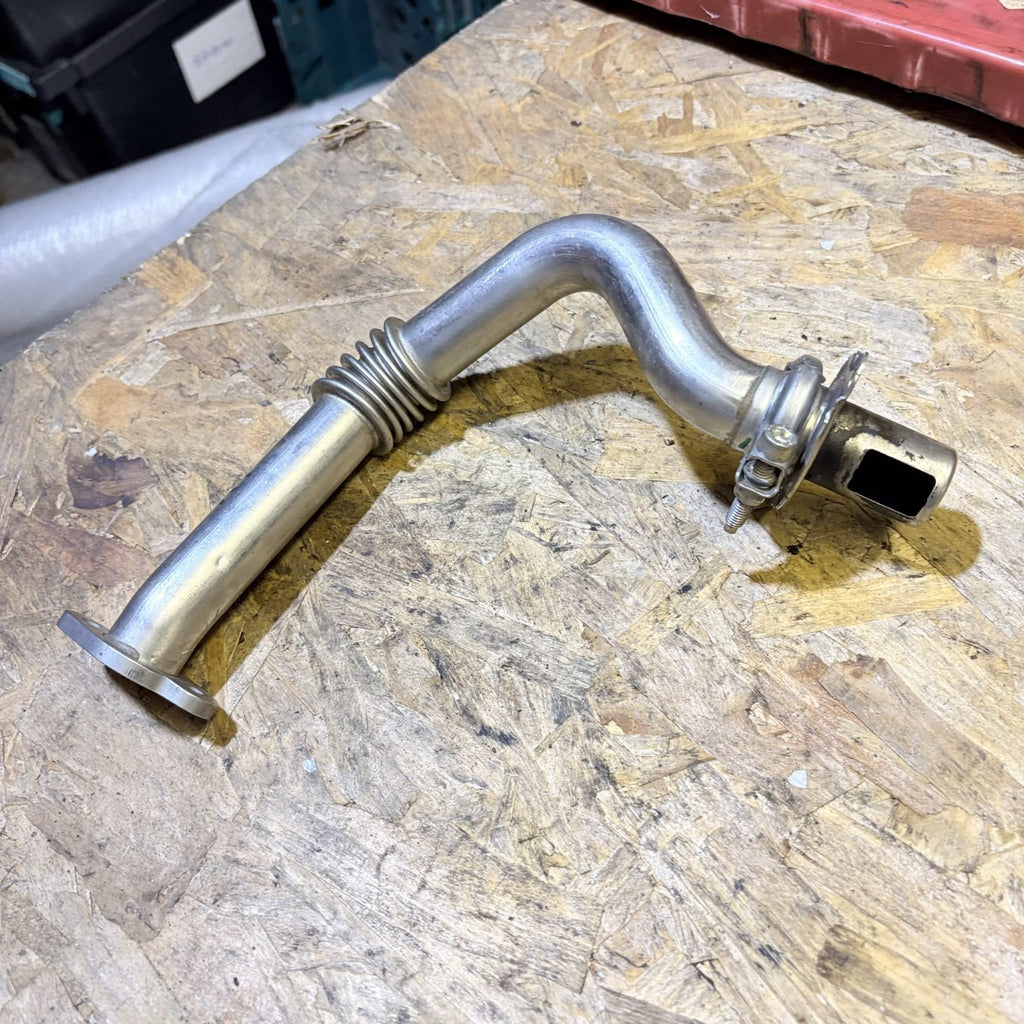 SKODA OCTAVIA MK2 1.6 TDI ENGINE CAY EGR COOLER CONNECTING PIPE