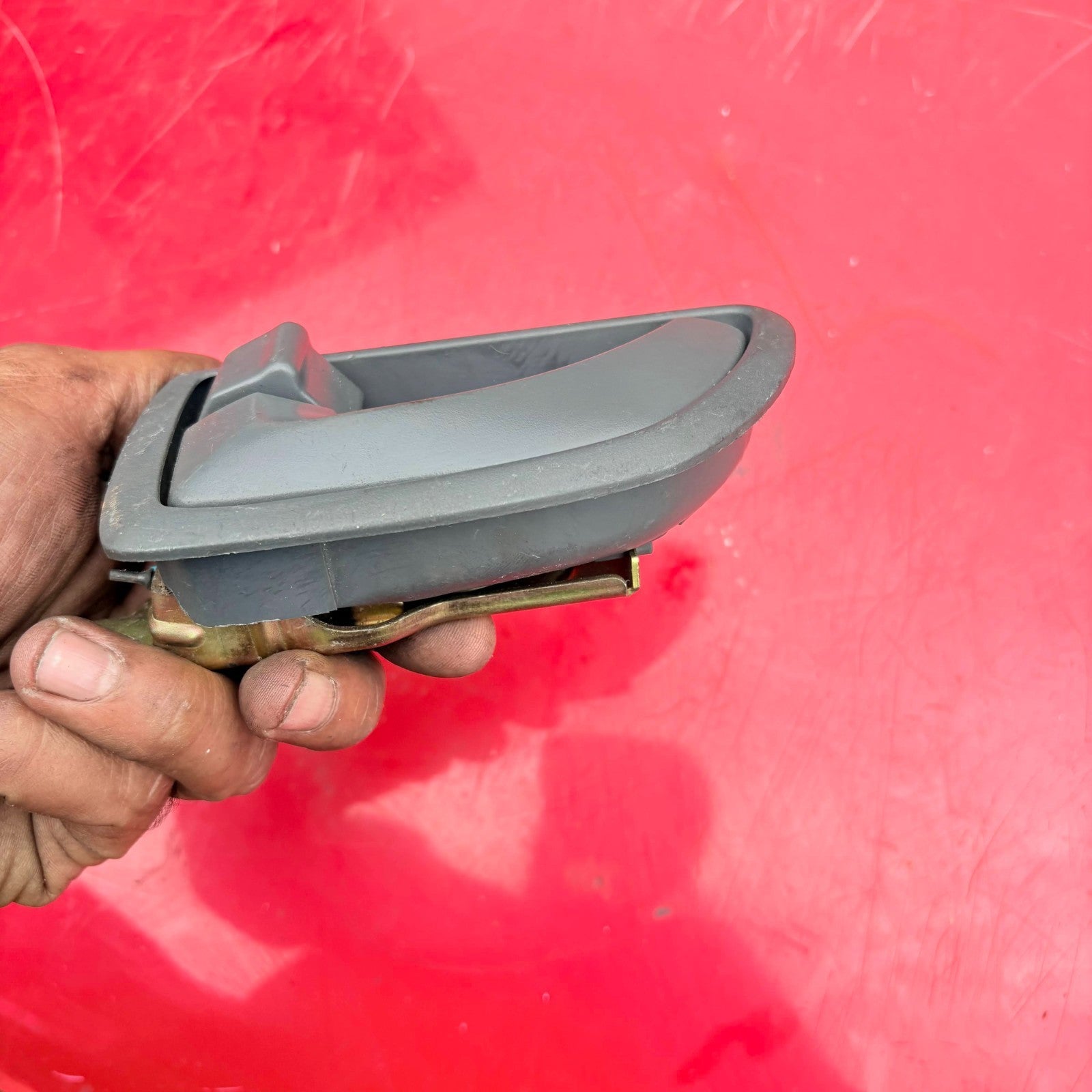 Kia Sorento Rear Passenger Side Back Door Interior Handle