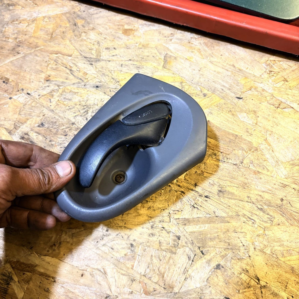 Ford Transit Mk6 Mk7 2000-2013 Front Right Interior Door Pull Handle 4077921