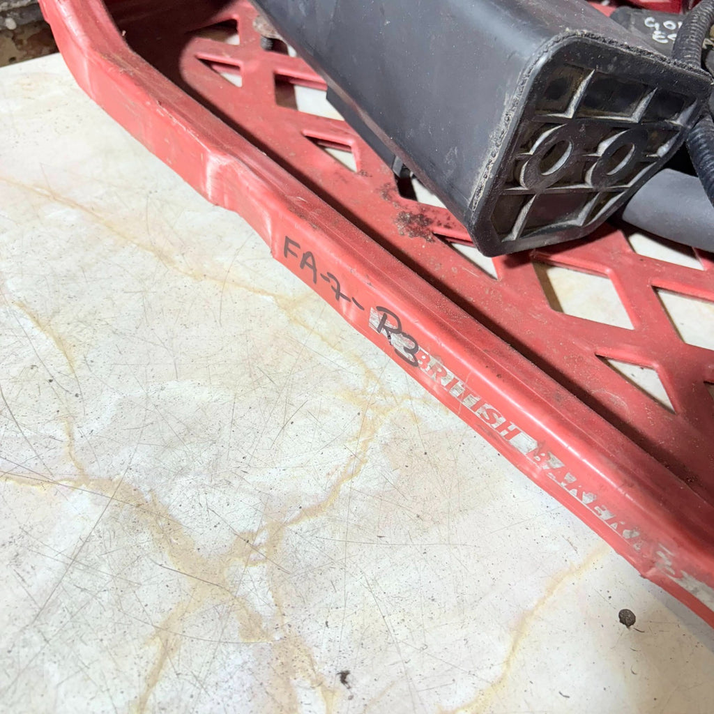 2012 MG MG6 BONNET HINGES BOTH SIDES IN ORANGE