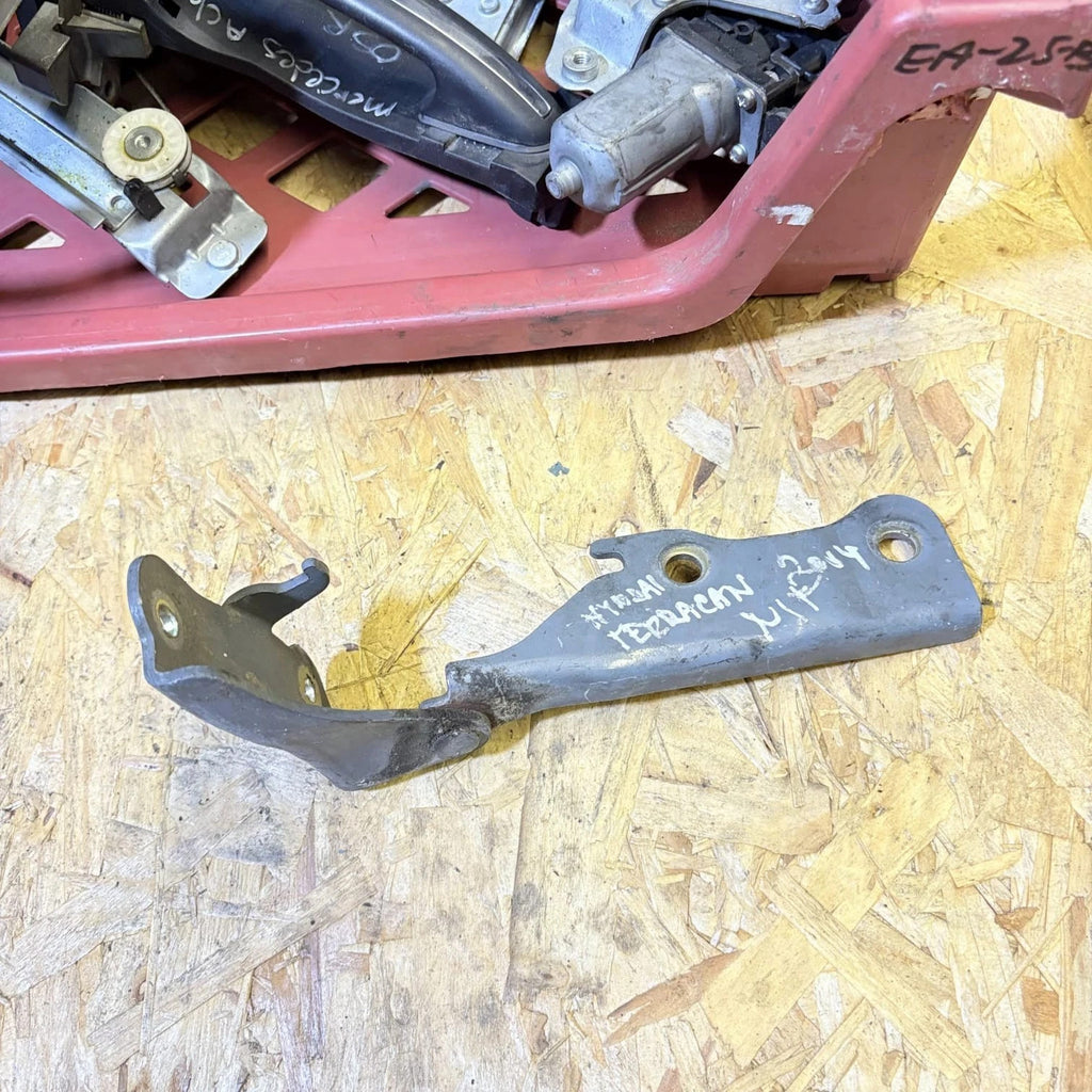 HYUNDAI JEEP GRAND CHEROKEE 2004 Bonnet Hood Hinge 55394474ABS 11455657