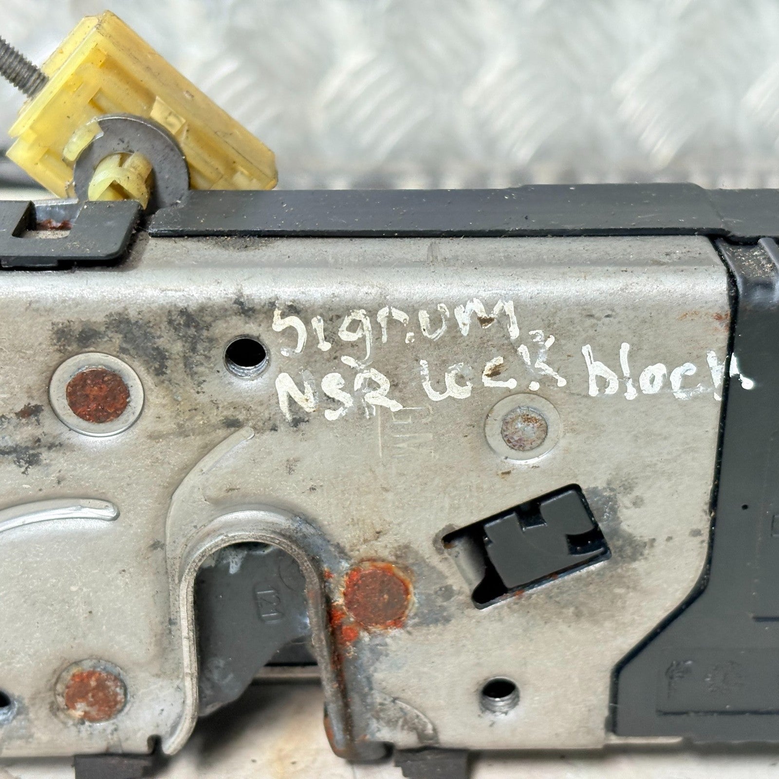 Opel Signum 2003-2008 Vectra C 2002-2008 Rear LH Door Lock Actuator 24447345 NSR