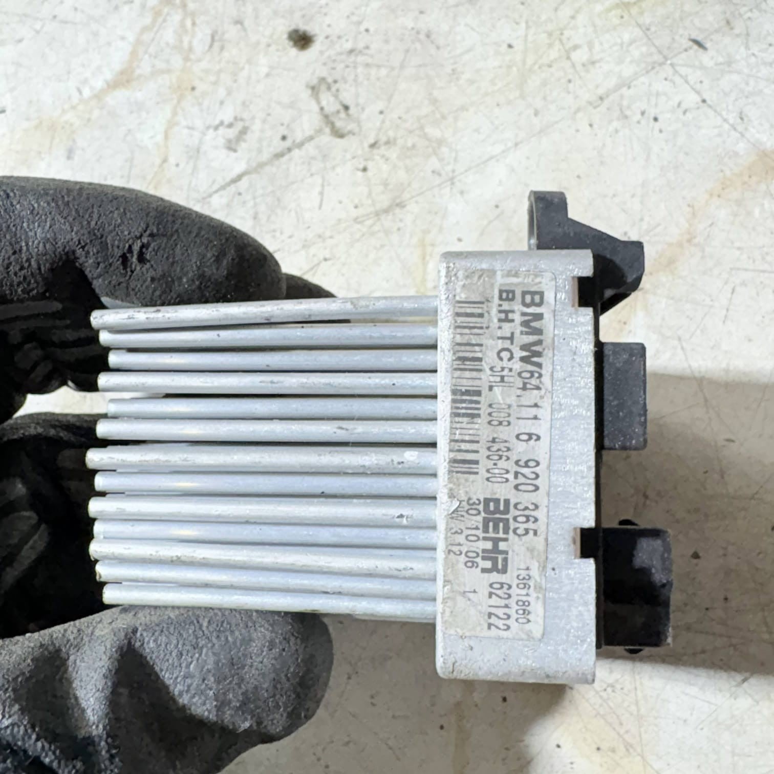 2006 BMW 325CI HEATER BLOWER MOTOR RESISTOR 5HL00843600