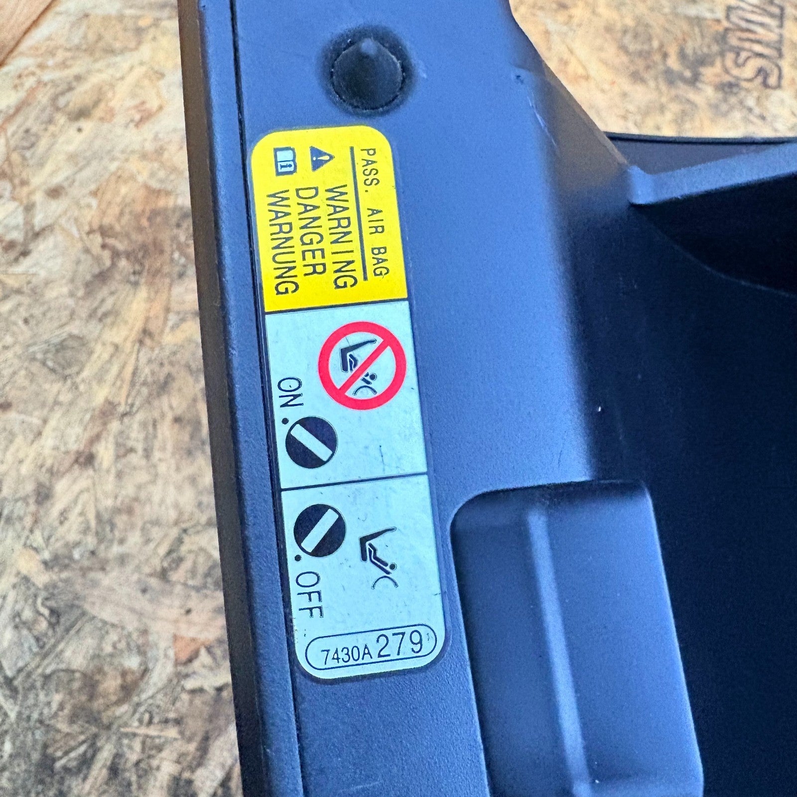 Mitsubishi Outlander 2007-2012 Glove Box Compartment Lid 8006A189 8006A021
