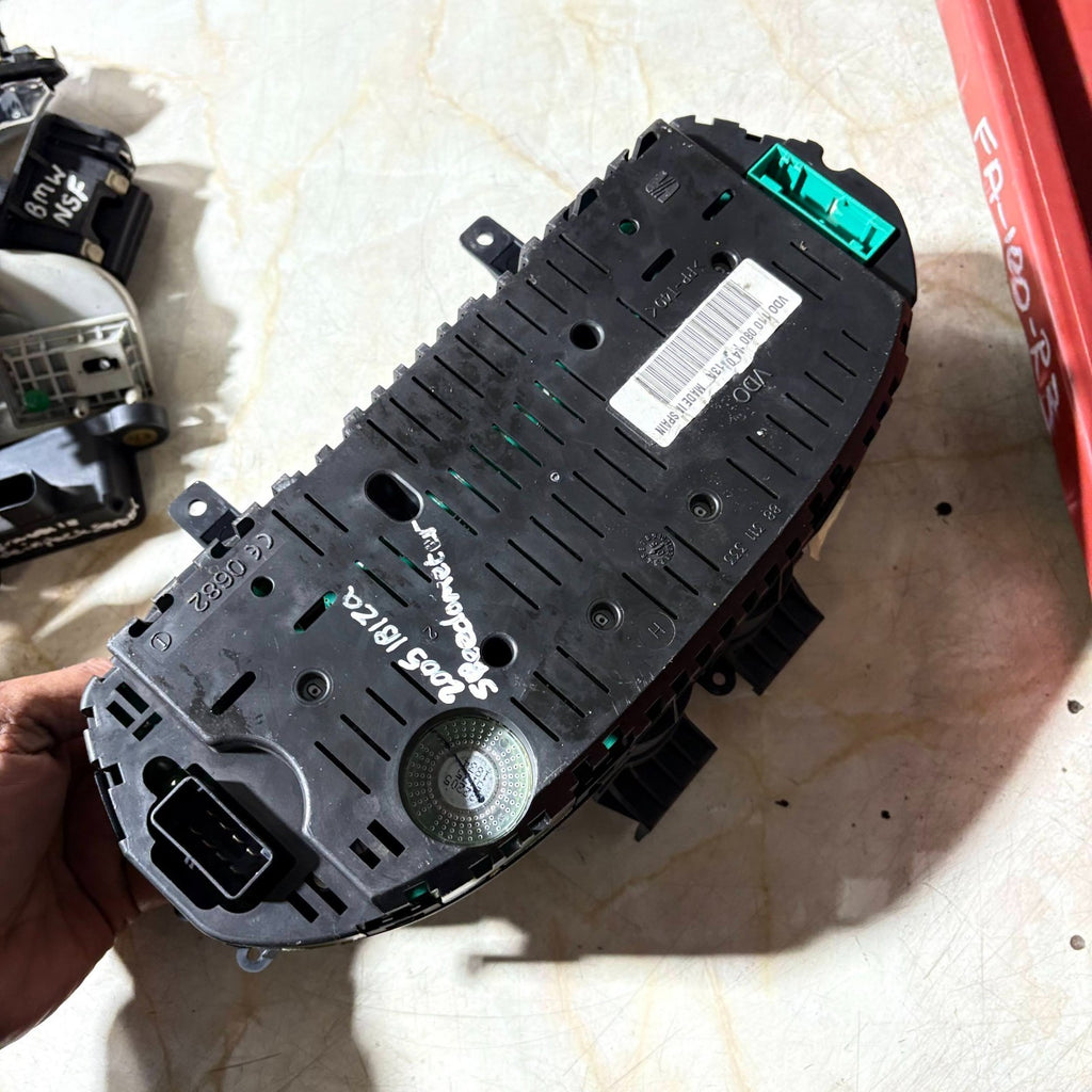 SEAT Ibiza Mk3 6L1 2002-2006 Instrument Cluster 88311333 110080105011A