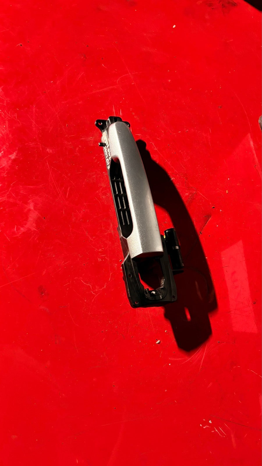 2010 DAIHATSU SIRION 5DR REAR PASSENGER SIDE LEFT EXTERIOR DOOR HANDLE