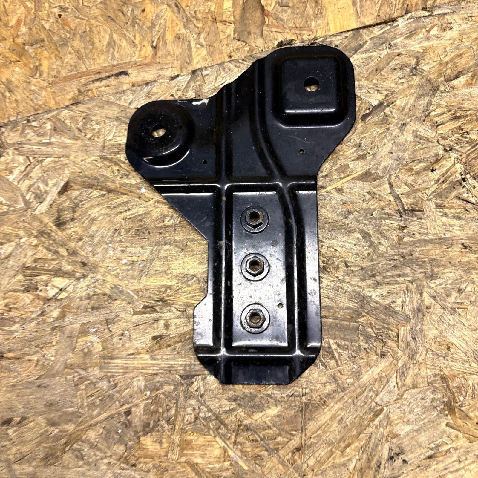 Vauxhall Corsa E Battery Bracket/Hold Down Mount 13310744 2014-2019