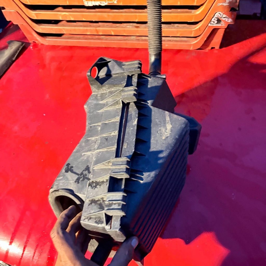 Volkswagen Beetle 2009 Air Filter Box Housing