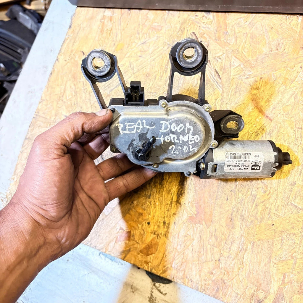 Ford Tourneo 2004 Rear wiper motor 2T1417W400AC