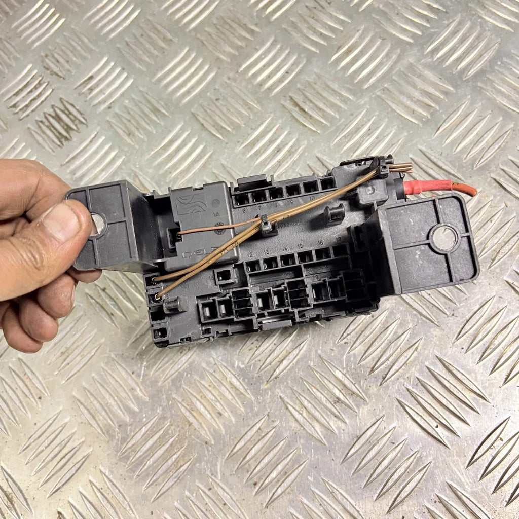 Vauxhall/Opel Meriva A 2003-2010 Fuse Relay Box Module 93363150 24435922 Delphi