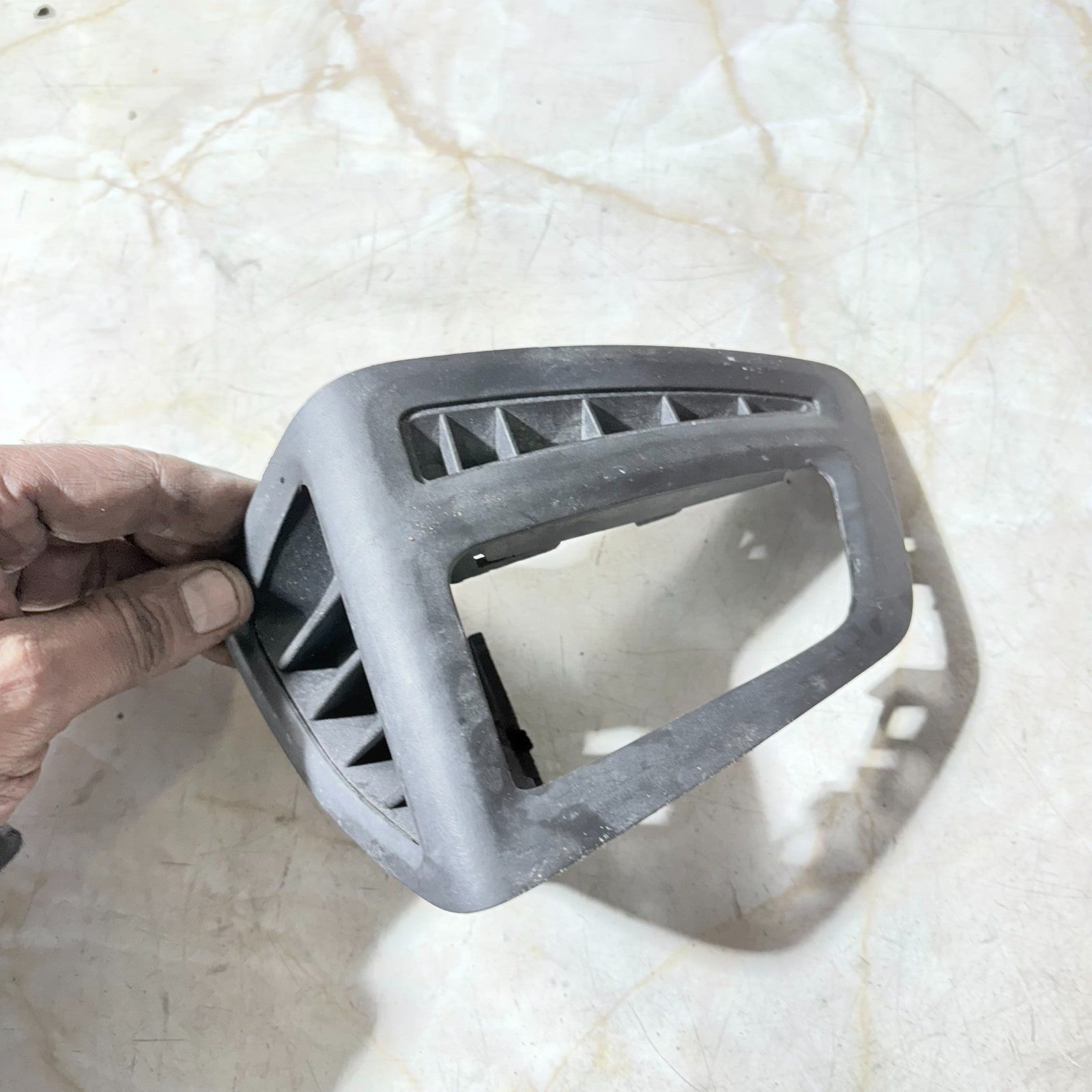 FORD TRANSIT CONNECT MK2 DASBHOARD OS SIDE VENT TRIM 2014-2018