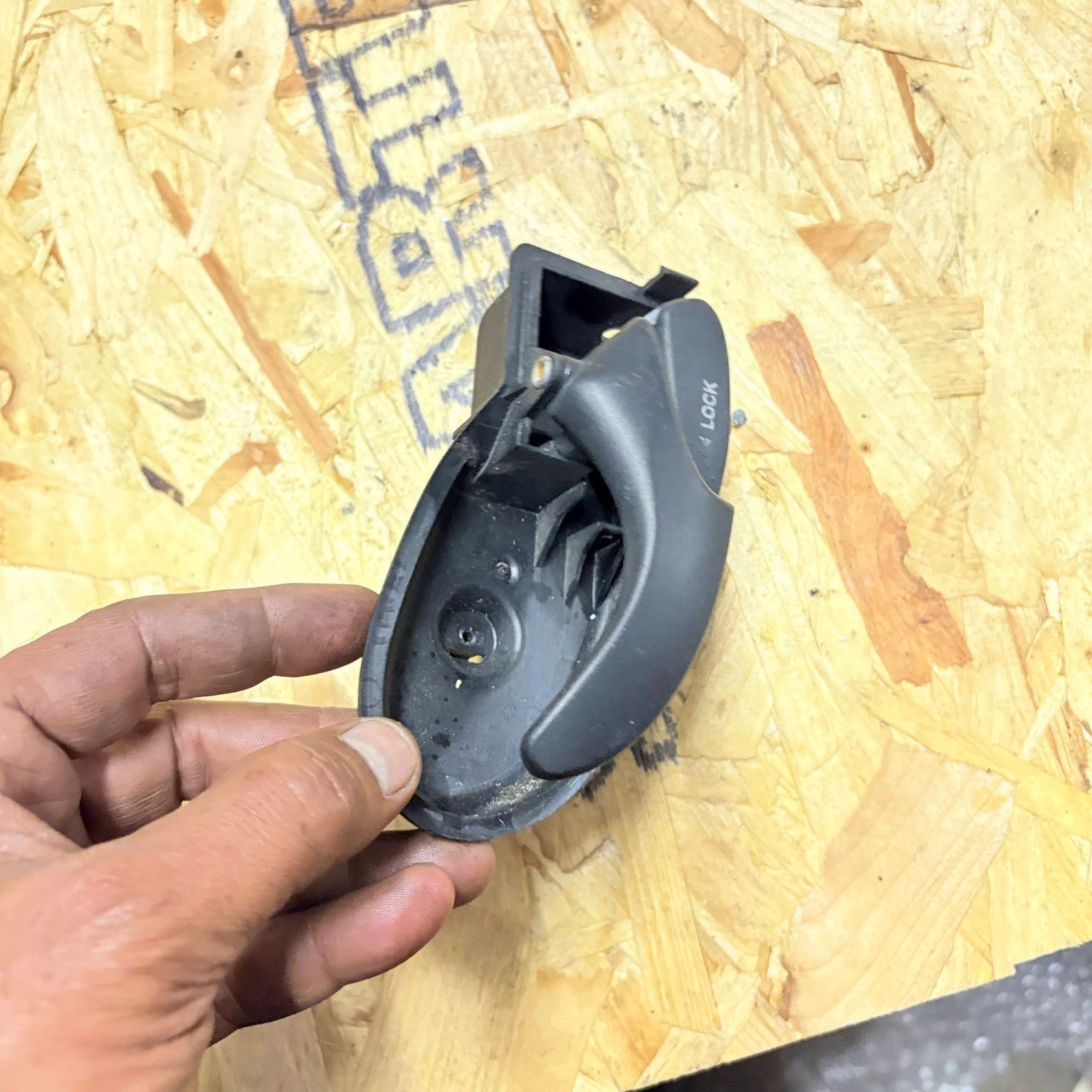 FORD FOCUS OSF DRIVER FRONT RIGHT SIDE INTERNAL DOOR HANDLE