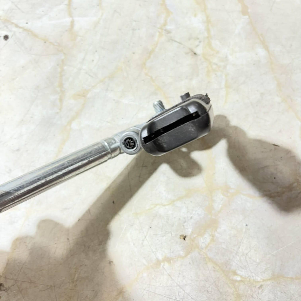 seatbeltlocktensioner Passenger front ChevroletAveoBeckengurtstraffer95963886NSF