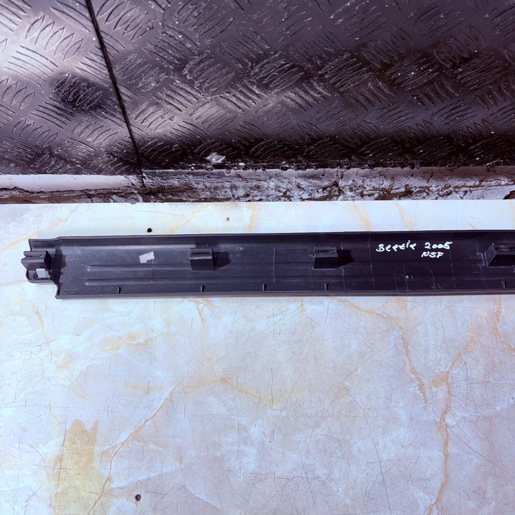 VW New Beetle 1998-2010 Front Left Door Sill Scuff Trim Panel 1C0853371A