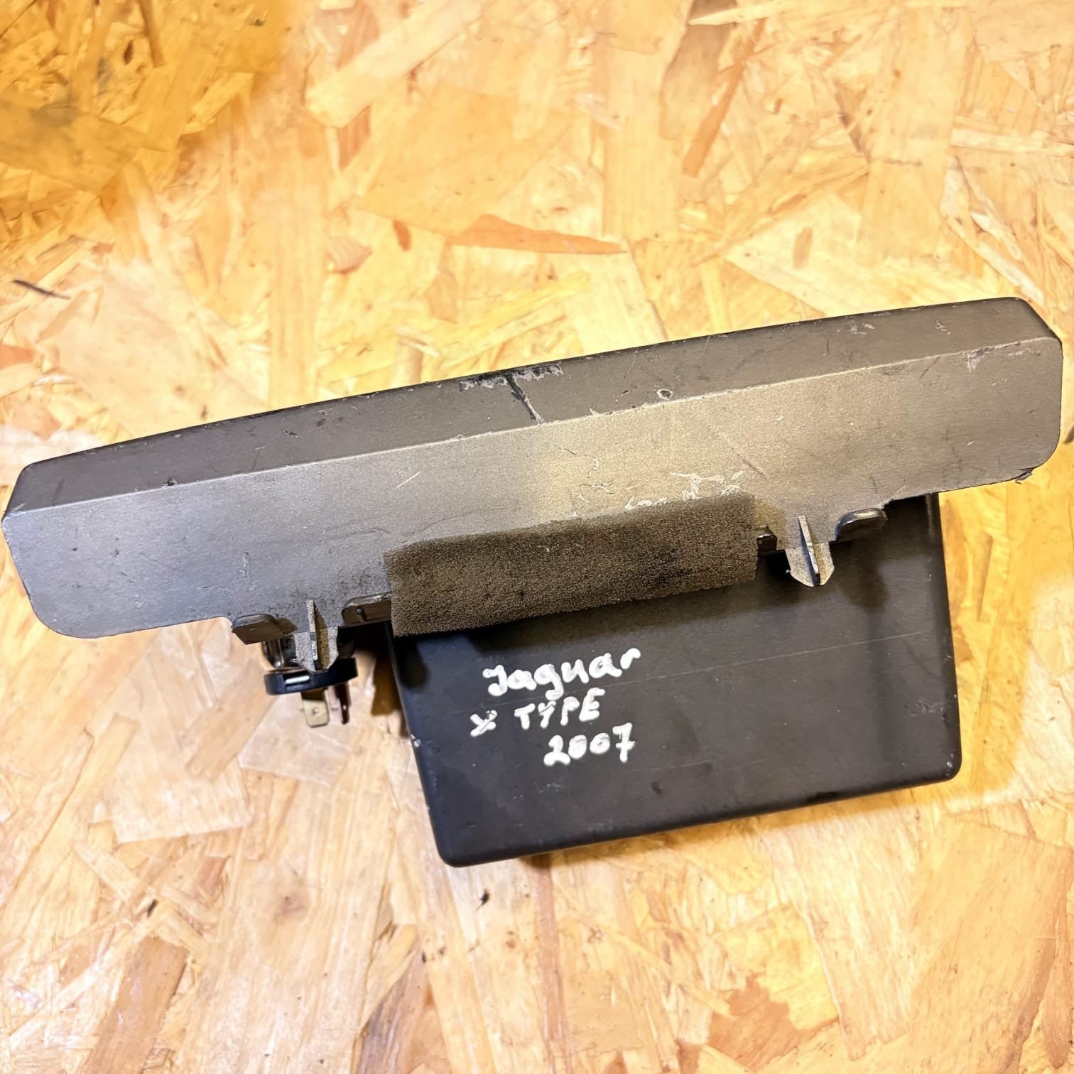 Jaguar X-Type X400 2007-2009 Centre Console Ashtray 12V Socket 4X43F044J53AB